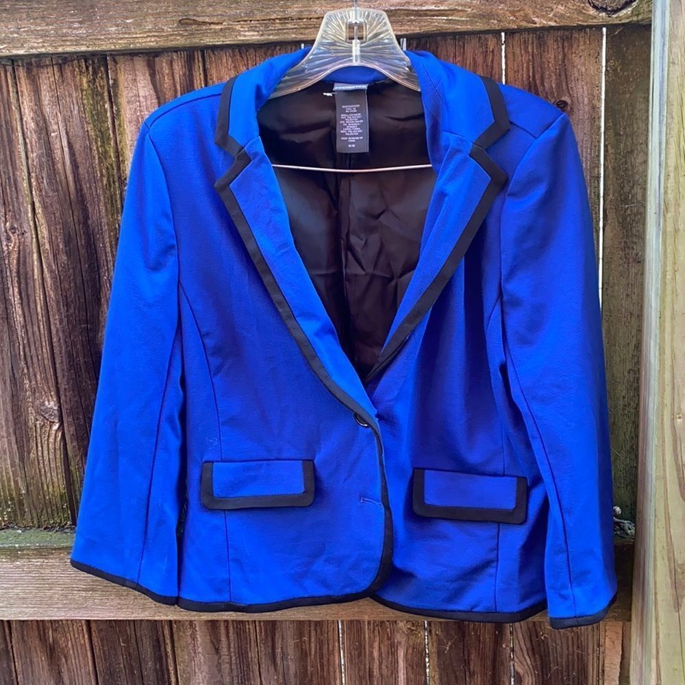 Covington blazer sz. M